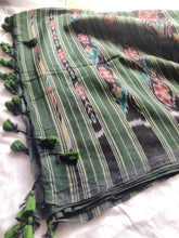 Load image into Gallery viewer, Laboni _ Ek Chatur Naar