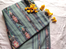 Load image into Gallery viewer, Laboni.. Din Chareya