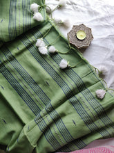 Load image into Gallery viewer, Sea Fern