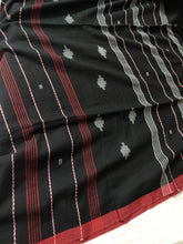 Load image into Gallery viewer, RAAT AKELI HAI