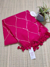 Load image into Gallery viewer, Sitaro ki Jal- Temping pink