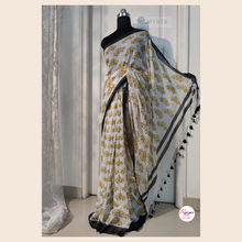 Load image into Gallery viewer, Pili taxi - Kolkata