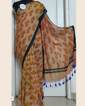 Load image into Gallery viewer, Brown Taxi - Delhi NCR