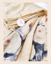 Load image into Gallery viewer, Blooming flower in Storm